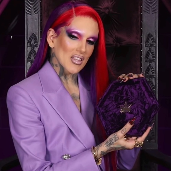 Jeffree Star Cosmetics Blood Lust Palette - Picture 6 of 12